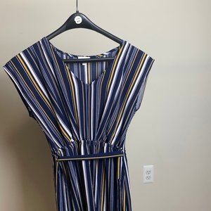 simple,stripped flare dress